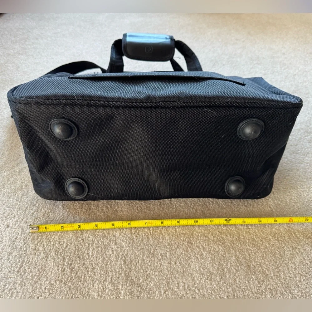 Brand New SwissGear Black Shoulder Bag